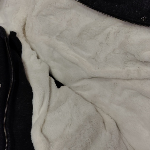 NWOT Torrid fur lined anorak winter coat - Picture 4 of 7